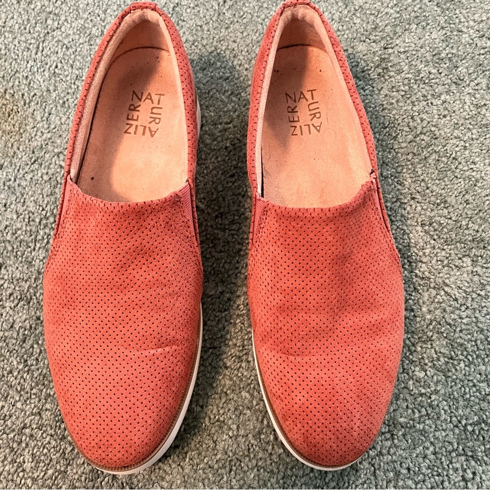 Naturalizer Perforated Slip on Sneaker - Picture 2 of 4